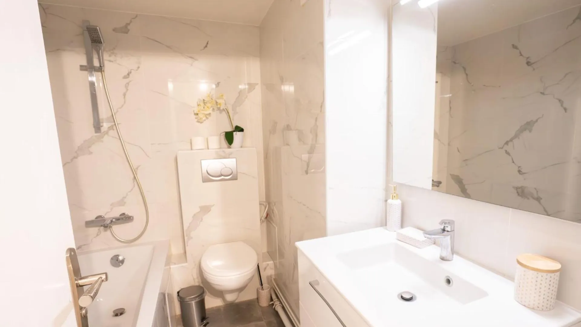 Apartmán Studio Parisien Face Metro - Paris 9 - 2P - Flat-Guest