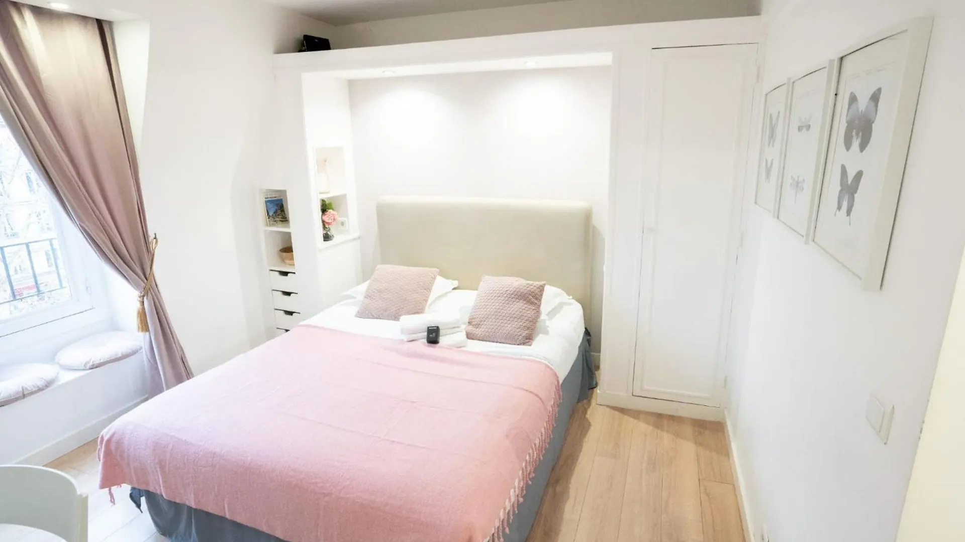 Studio Parisien Face Metro - Paris 9 - 2P - Flat-Guest